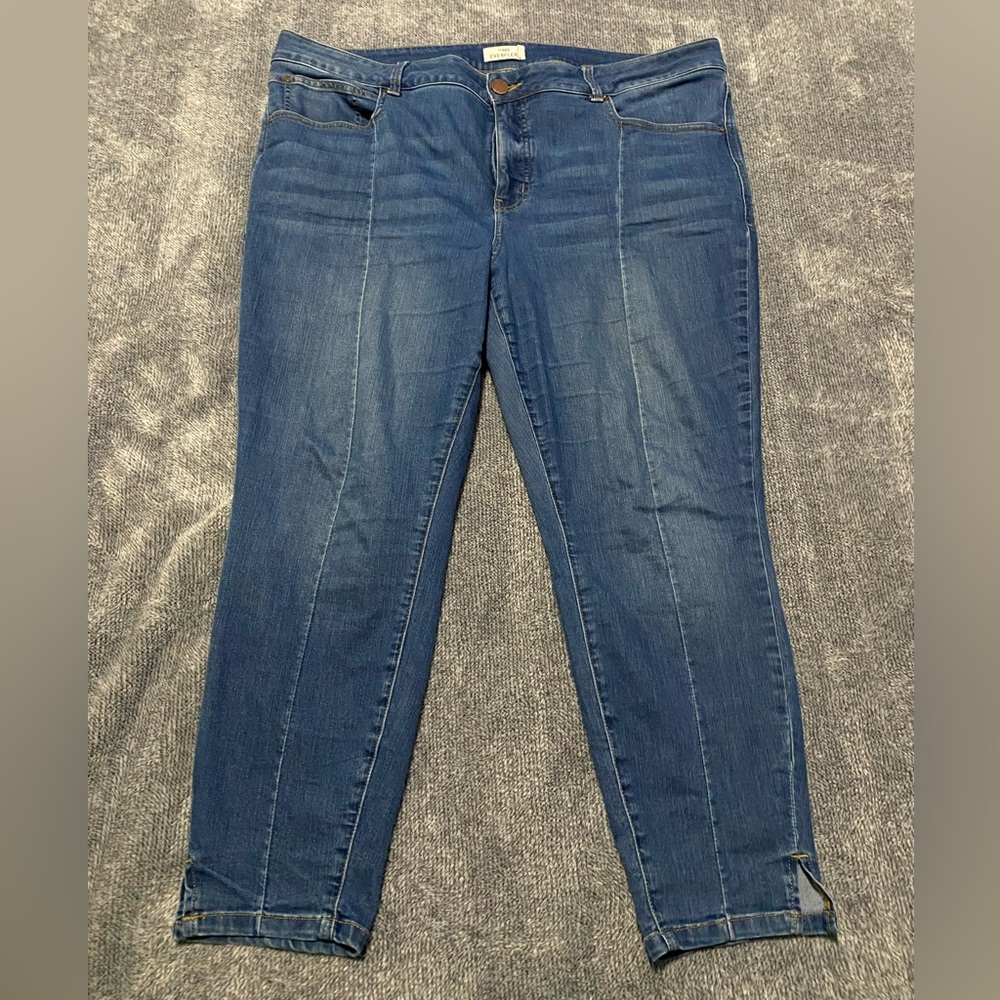 Maurices Everflex skinny jeans